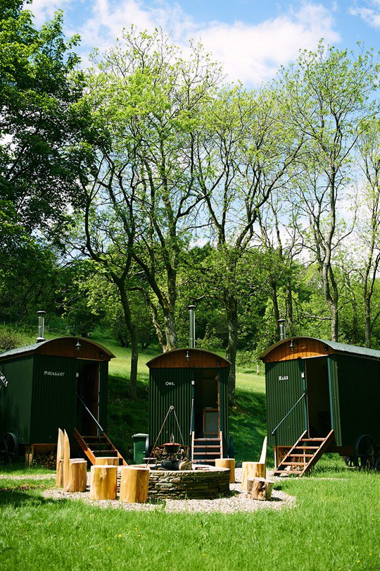 cntraveller's tweet photo. The cutest place to stay for Hay and it’s still available for the festival! #digsoftheweek https://t.co/0DgIh1snvx https://t.co/FW157w4Eyj