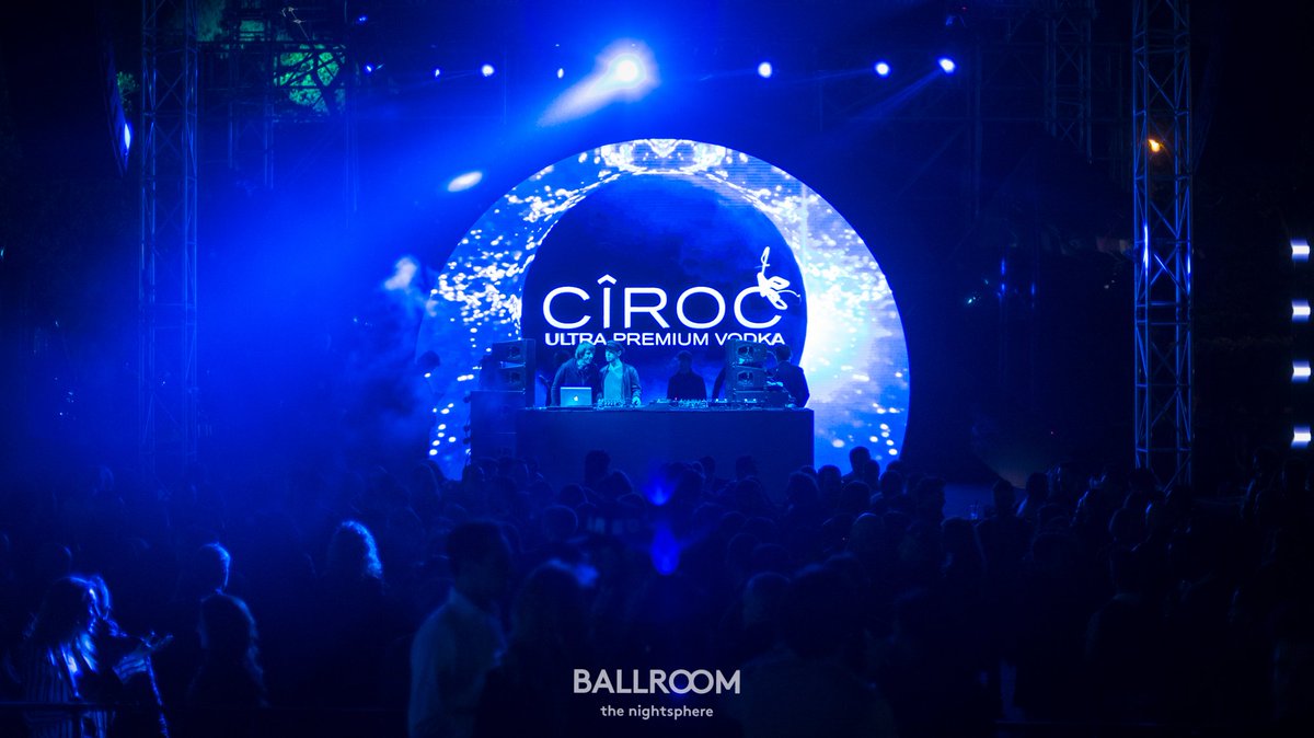 BallroomIBI's tweet photo. L'app #CIROConTour regala due ingressi gratis a #Ballroom16! Scopri come vincere https://t.co/FcCRN4xu4J #CIROCVodka https://t.co/8d5CteimaC