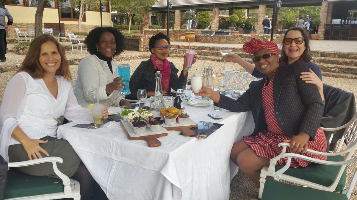Headlines_PR's tweet photo. Friday drinks @ Irene Country Lodge @ExecutiveChefSA a definite must! https://t.co/oukECkw2wg