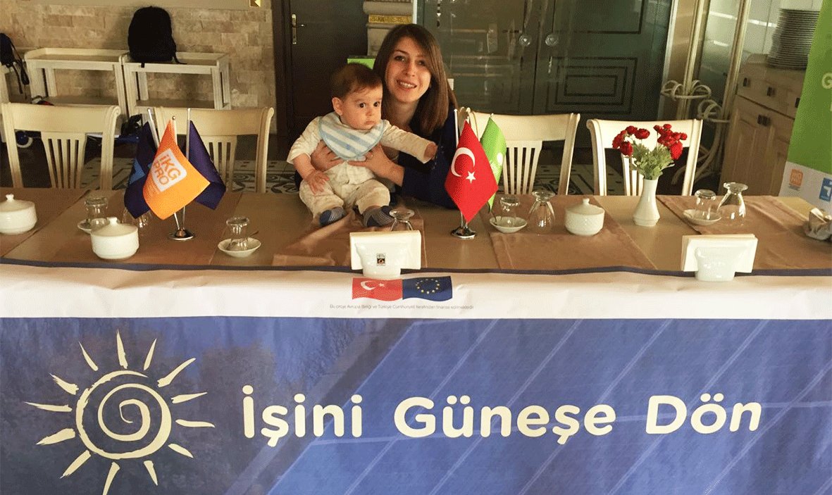 Proje Koordinatörümüz @sevilturan_'ın katıldığı Tohumdan Hasada Ekoloji Yaşam programı >> bit.ly/23MVsLp