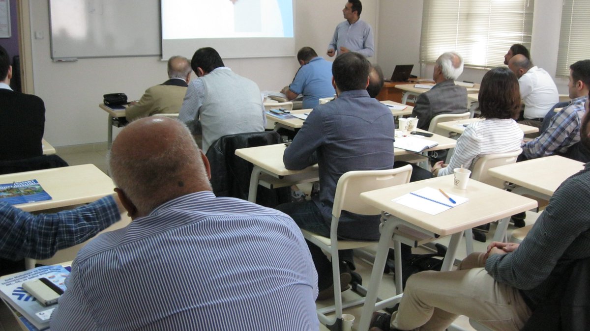 'POMPALAR  ve POMPA SEÇİMİ YANGIN POMPALARI ve HİDROLİK HESAPLAMALARI '  Seminerimiz 18 üyemiz ile yapılmıştır.