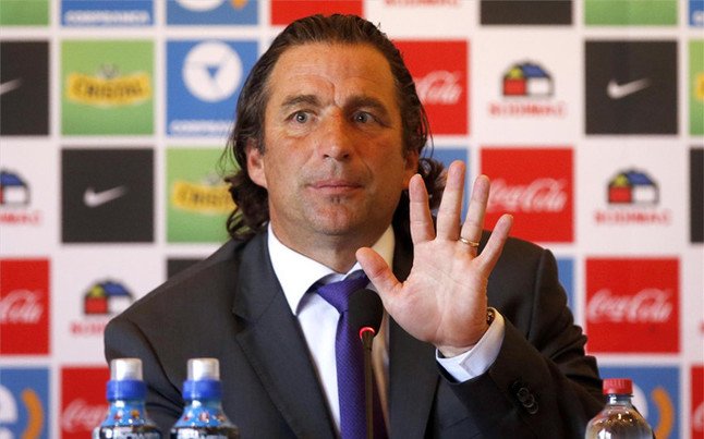 Pizzi y jugadores descartados para copa Centenario: "Los Weones estan muy pajeros"