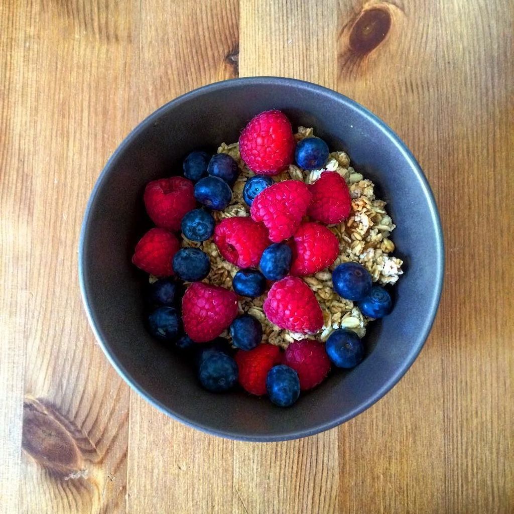 getpeerace's tweet image. What's your favorite #snack? 🍇🍓🍒 ift.tt/1s5NjG7