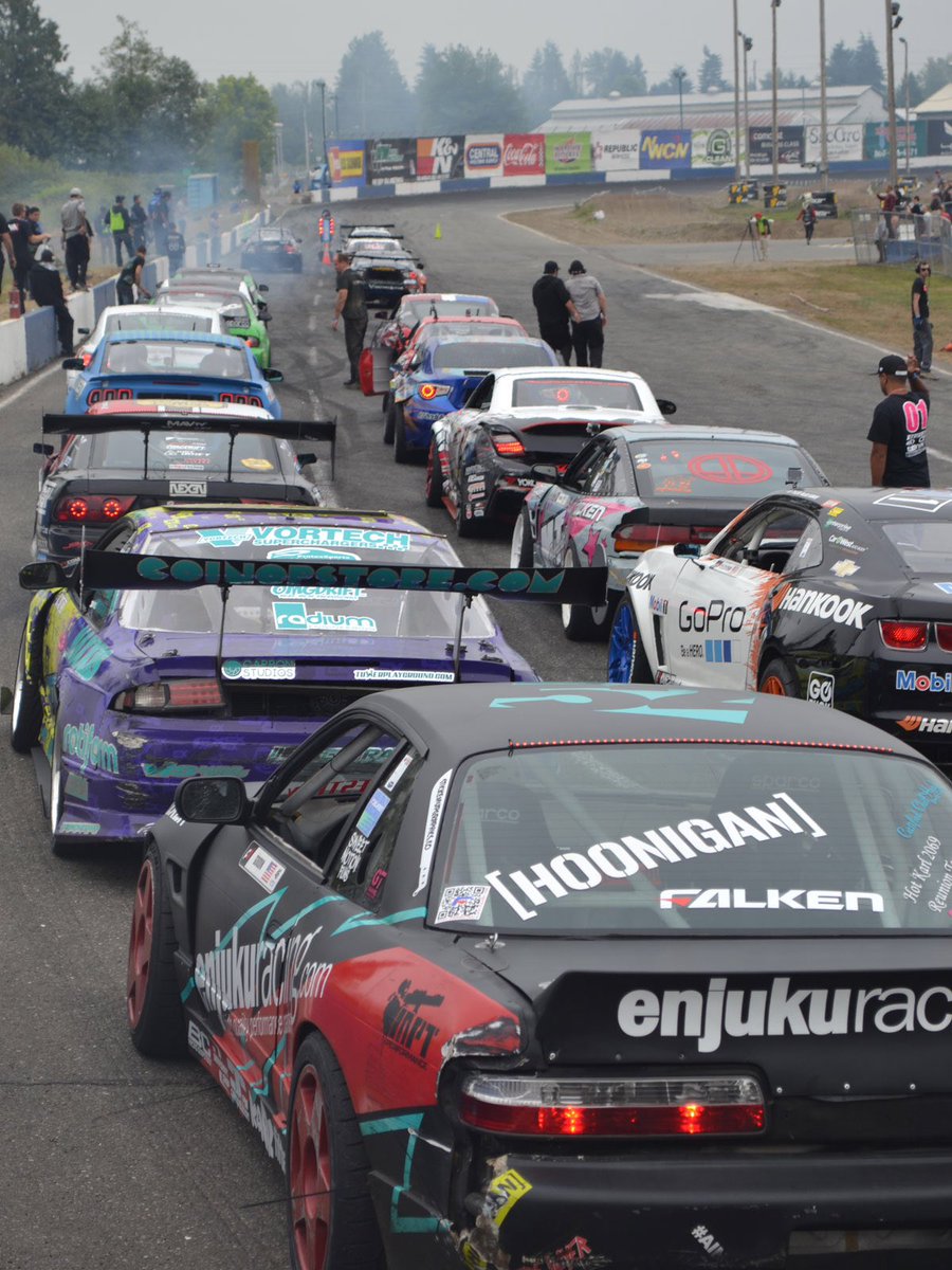 world_drift's tweet photo. Life goals, to have an entire track full of good friends and tire smoke just because it's fun. 

#WorldofDrift https://t.co/DwUsVRcm2M