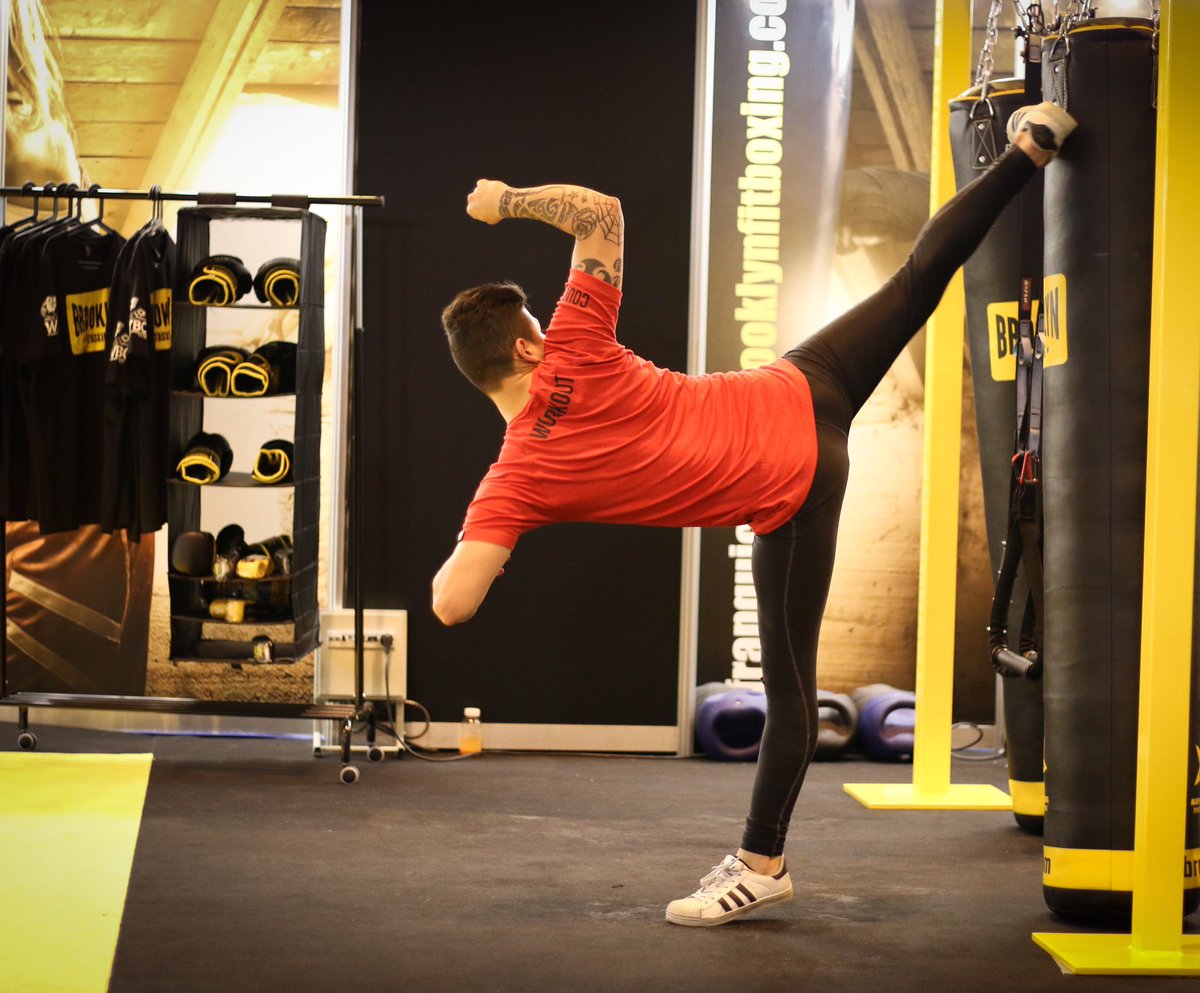 No tengas más miedo, la vida da golpes más duros #cougarworkout . #fitness #fit #MMA #WORKOUT #training