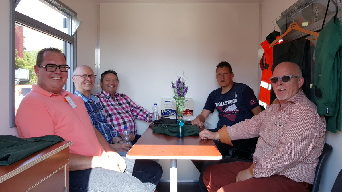 Op initiatief van Ons Kerkrade op bezoek bij de gemeentewerf. Prachtig voorbeeld samenwerking met WOZL mensen.
