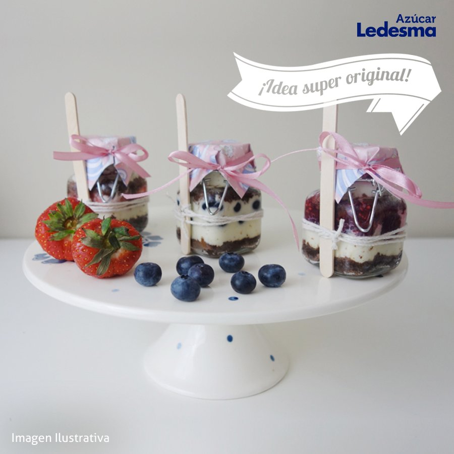 #IdeaSúperOriginal #postre en frasquitos de #souvenir. Las mejores #recetas en nuestro blog: ow.ly/4nv7Ak