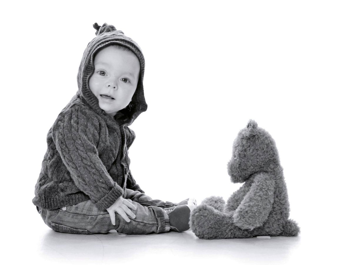 TheGalleryPVS's tweet photo. Dylan &amp; Teddy came to the studio as part of our #BabyClub. 
 £50 for 4 sessions! A #freeframe too! #haverhillsuffolk https://t.co/zsKgza6cXz