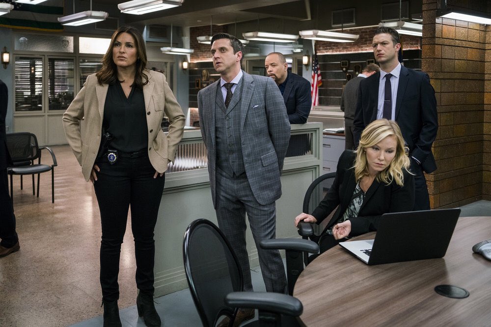 LindaDToo's tweet image. #squadgoals #bestinthebusiness #theygetthejobdone #SVU