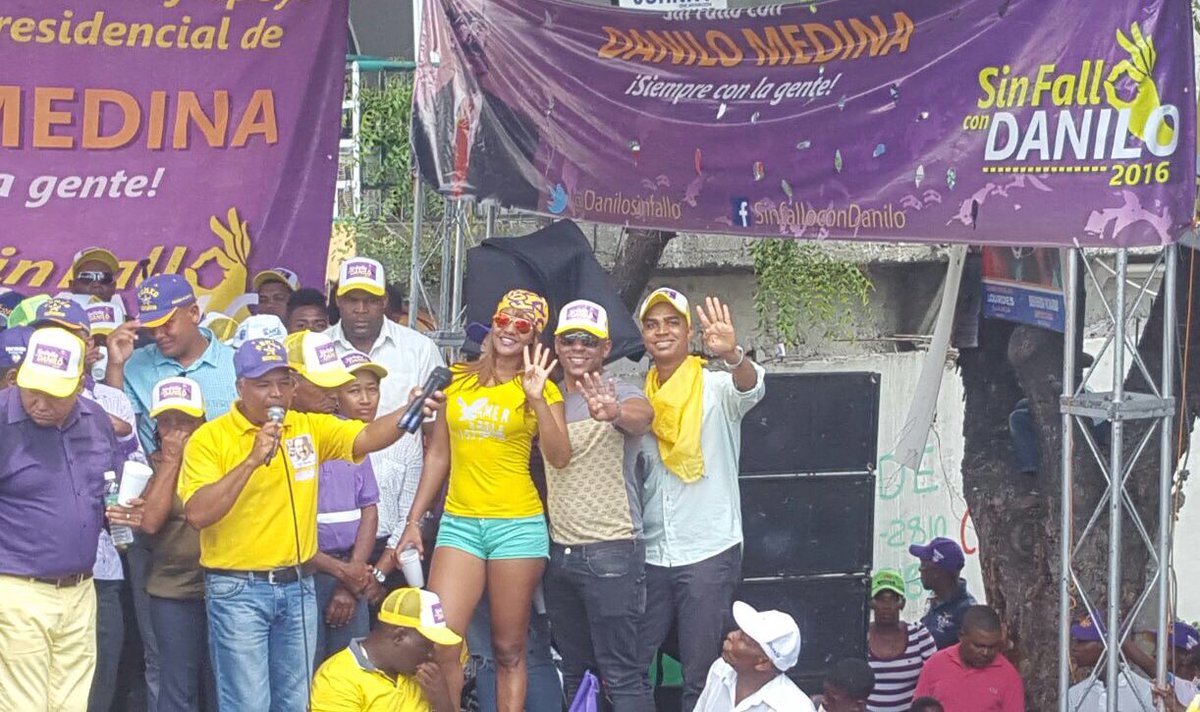 DaniloSinFallo's tweet photo. Éxito total el cierre del Movimiento #SinFalloConDanilo gracias a todos los que dijeron SÍ a Danilo 4➕ https://t.co/EkJz57dAog