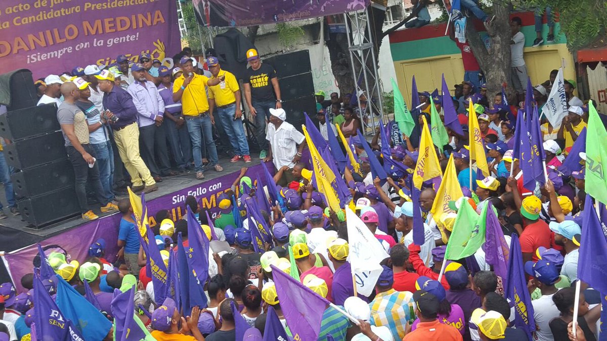DaniloSinFallo's tweet photo. Éxito total el cierre del Movimiento #SinFalloConDanilo gracias a todos los que dijeron SÍ a Danilo 4➕ https://t.co/EkJz57dAog
