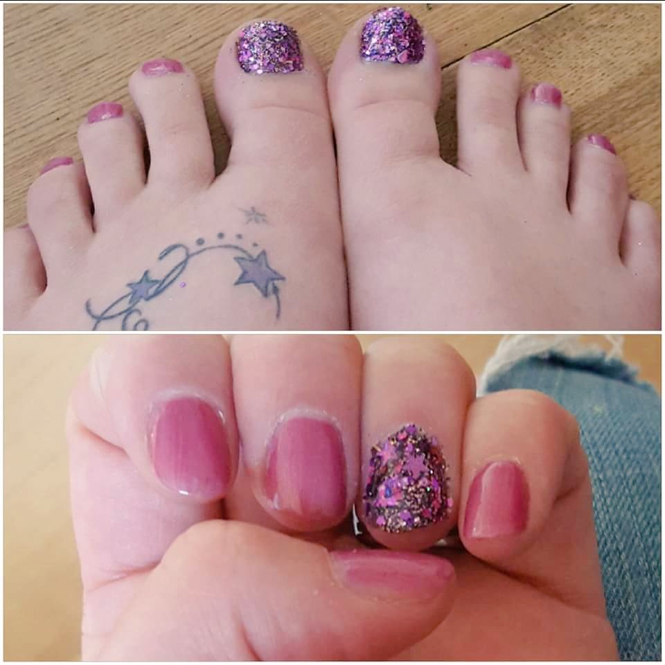 CarlyRadford10's tweet image. #summerNails #IBDGel #LoveBeingANailTech