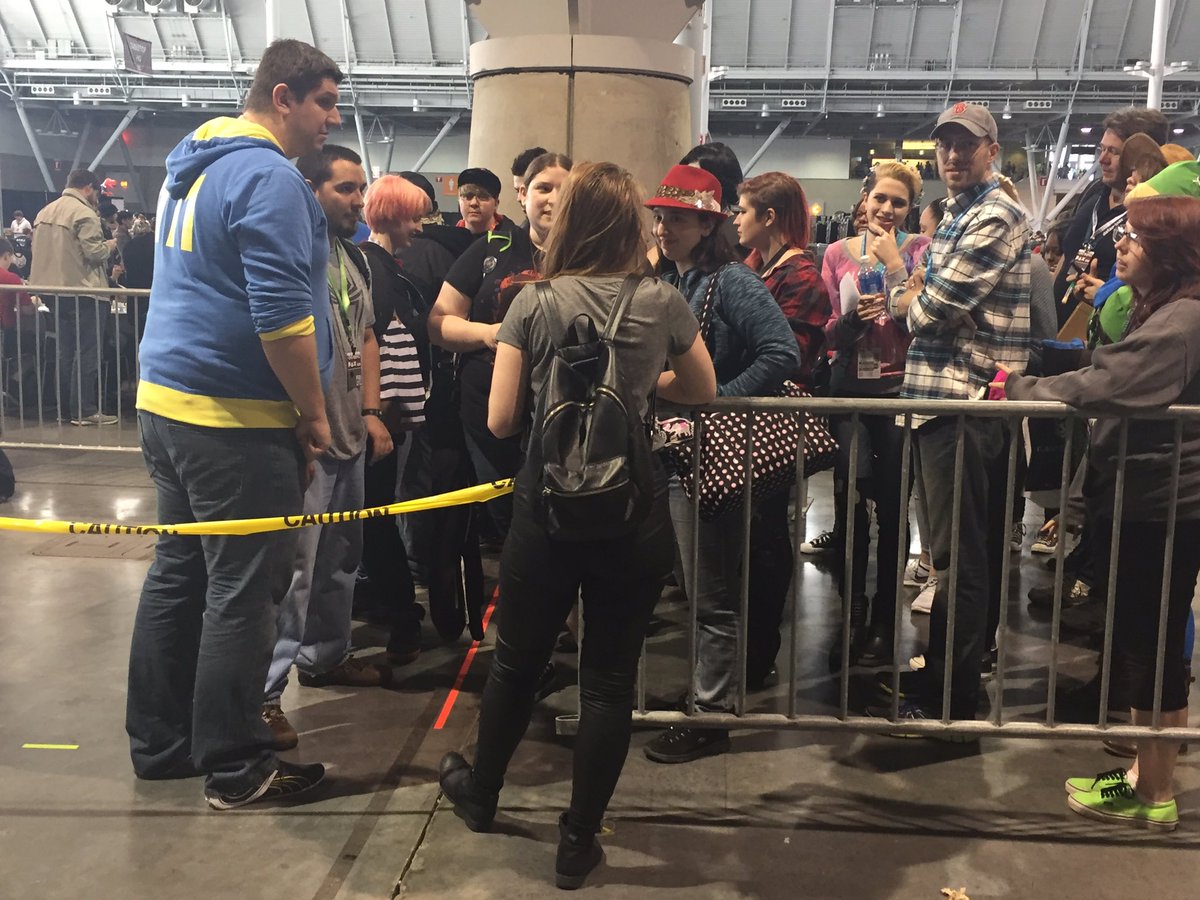 Foxtrot44's tweet photo. @Wiishu I forgot to send you these but this is when all of those fans saw you and wanted to meet you. 💕 https://t.co/IGy2dJlfuv