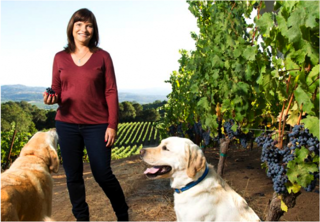 BreakthruBevMN's tweet photo. Cheers to Jackson Family Wines' Barbara Banke for being named Woman of the Year by @teamdb! https://t.co/N030rhQzB0 https://t.co/xaIkW3WTDu