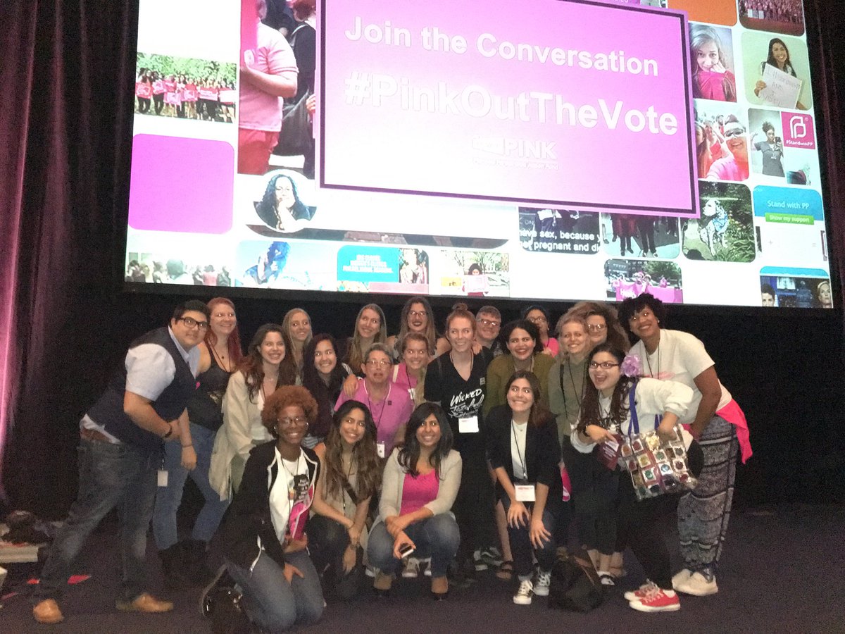 PPFLAction's tweet photo. Florida rocks stars joining nearly 1000 activists, volunteers and patient advocates for #PowerofPink #PinkOutTheVote https://t.co/WBd820sjcT