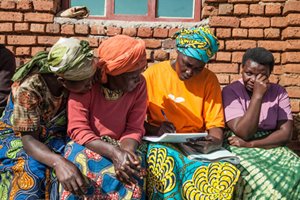 MastercardFdn's tweet photo. We'll give $150K to the most client-centric financial service provider in dvlping countries https://t.co/6T0xraL0BY https://t.co/yMJWXAnjqB