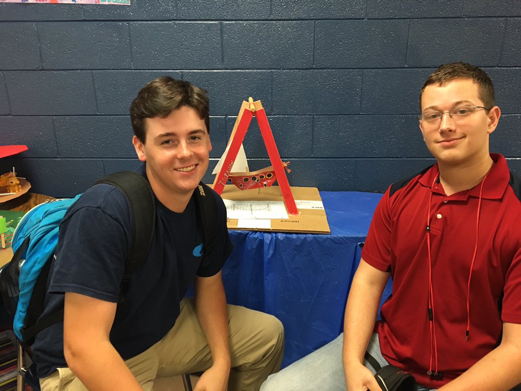 WRFalcon's tweet photo. Mrs. Clarke's 1st Period w/awesome roller coasters! #mathfun #reallycreative https://t.co/6yq2FvGQHv