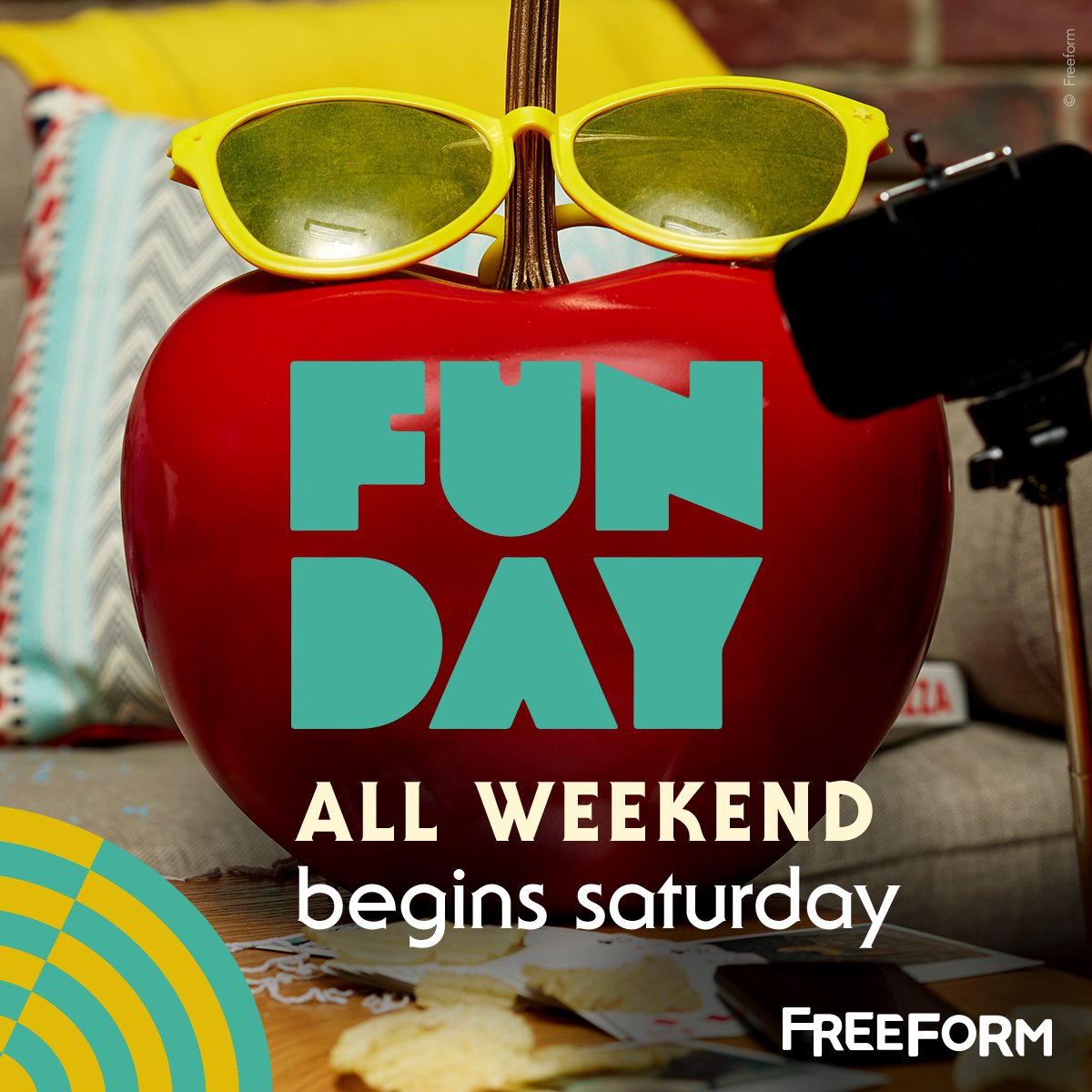 You and #FUNDAY are gonna be friends! RT if you’re watching with us this weekend!