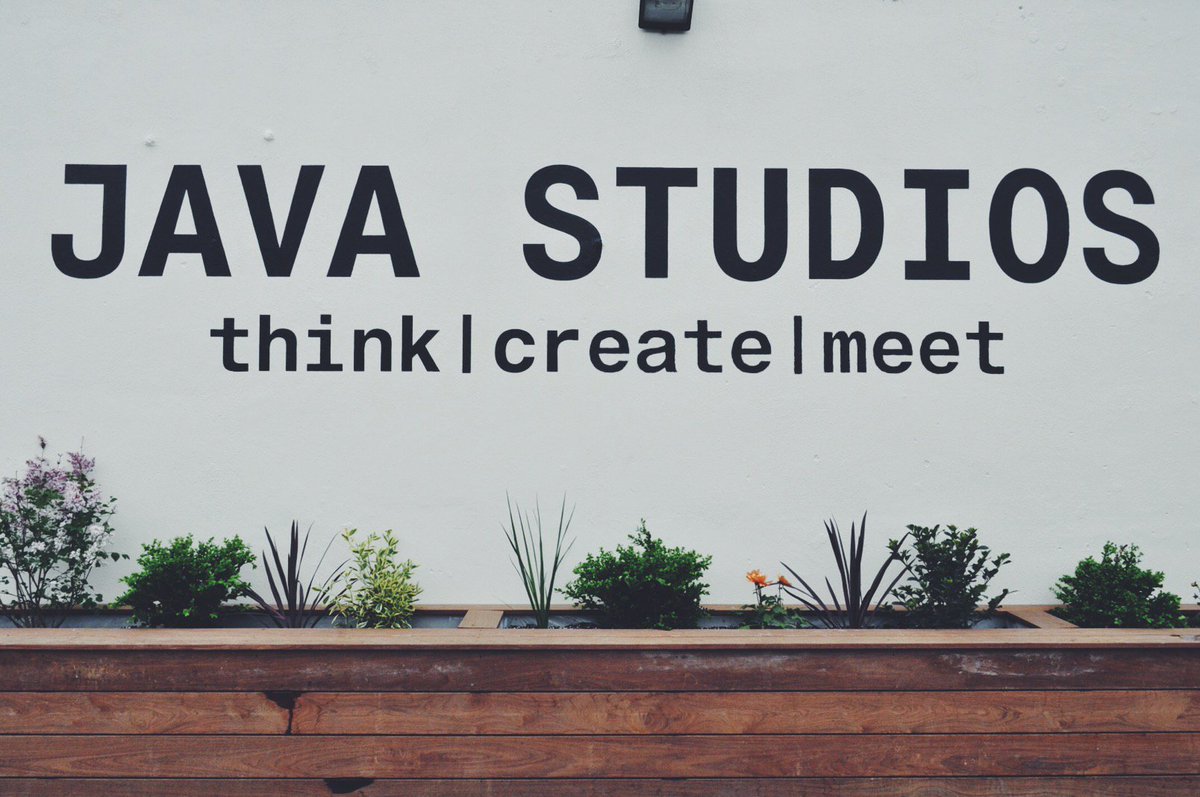 JavaArtStudios's tweet photo. Happy Friday! What are you plans for the weekend? Come to @JavaArtStudios to #think #create and #meet! #JavaStudios https://t.co/e4T2IWbbrB