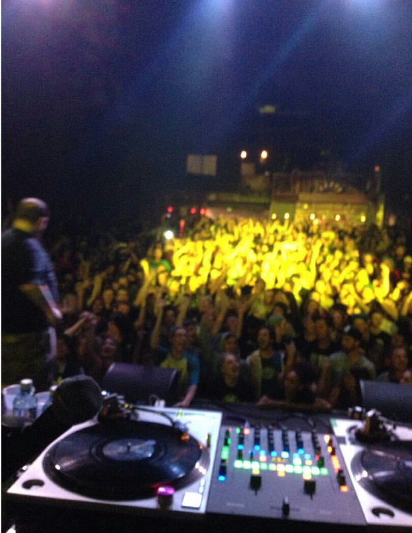 jmthiphop's tweet image. Fort Collins CO. Photo by DJ Kwestion #jedimindtricks #enemysoil #boxcutterpazzy
