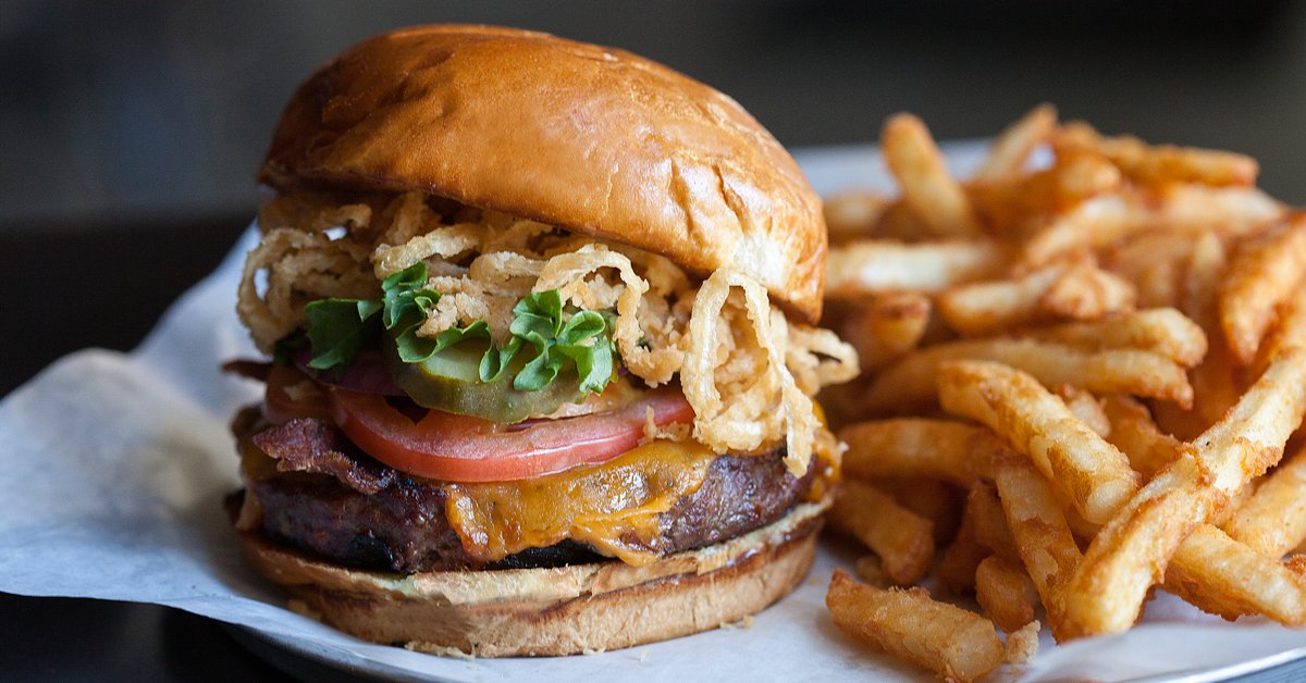 UnileverFS_NA's tweet image. A great burger means great word of mouth. Get inspiration and promo tools from Burger Route: bit.ly/1MCYmKT