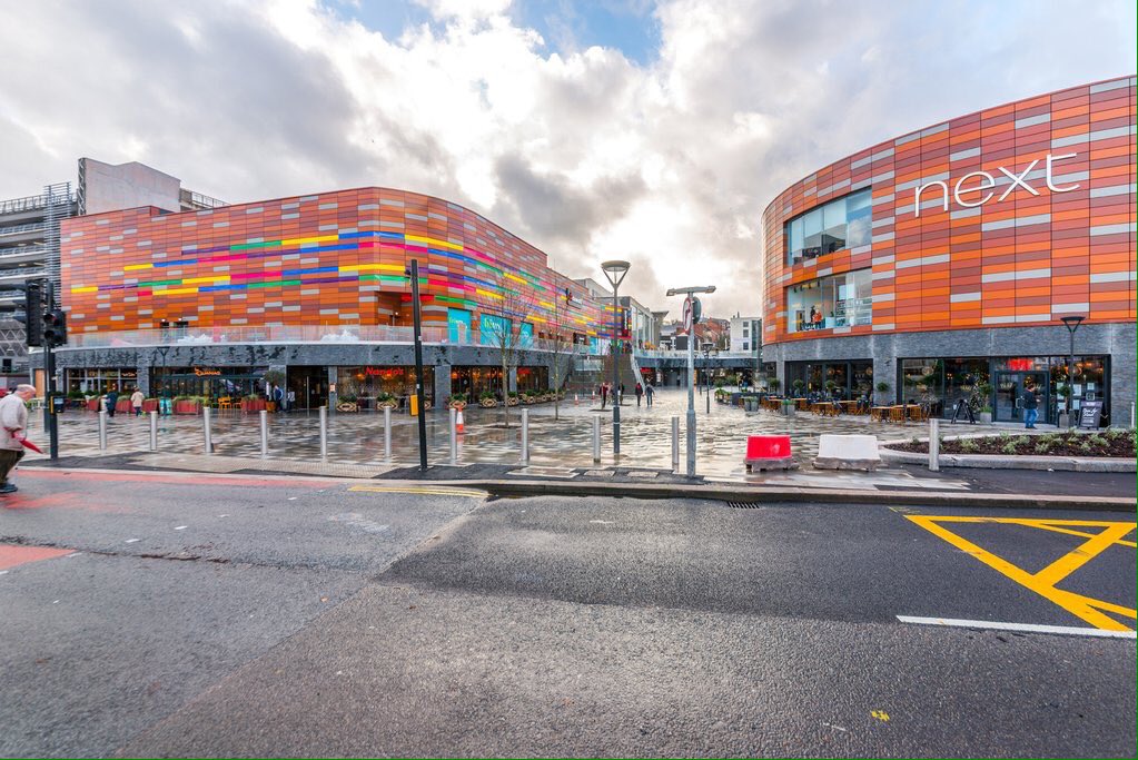 MetCladContract's tweet image. We are absolutely delighted to be announced as #Winners at the @UKRoofingAwards! #VerticalCladding #Rainscreen