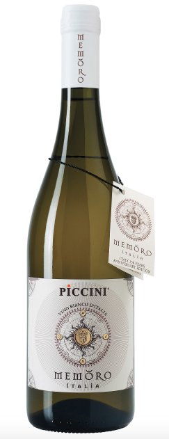 Hooray, it's Friday! You've earned a glass of Memoro Bianco. Kick back and enjoy the sunny weekend ahead. #wine