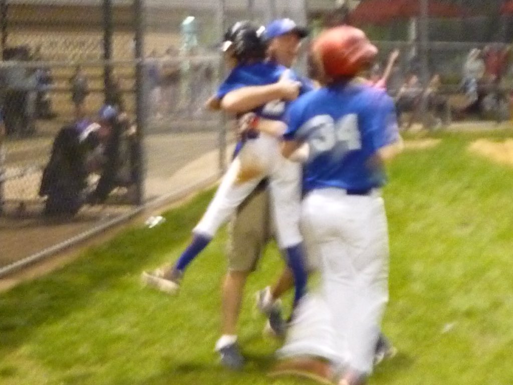 bcoop4real's tweet image. #PlayBall career highlight (thus far) scoring the winning run in extras to move on to championship game