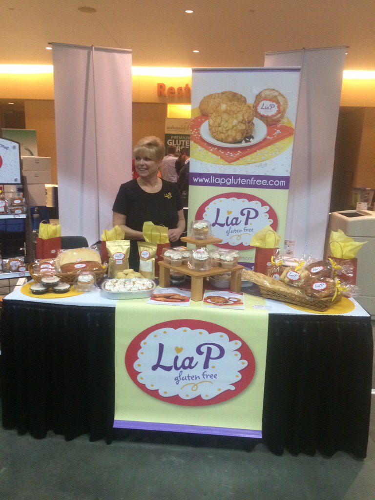 tina2165's tweet photo. Gluten free expo ! Check us out #liapglutenfree #schaumburgconventioncenter #booth308 https://t.co/iz8Mq7GsAh