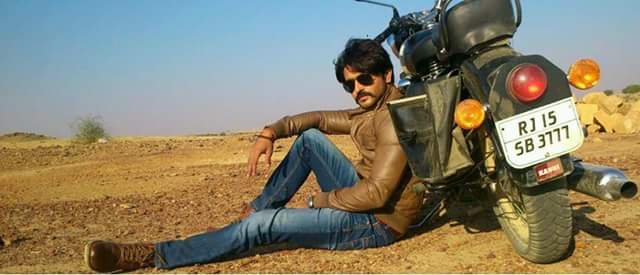 ashishsharmam's tweet photo. #TurkeyLovesAshish #EgyptLovesAshish  love Rangrasiya set 🎬👮📷 https://t.co/D4r4LFuBlV