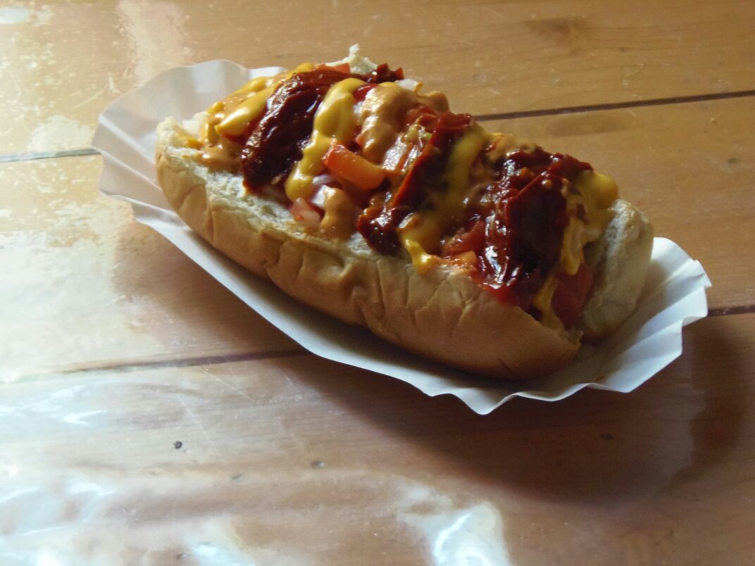 GoHotdogs's tweet photo. Buen día, ven y prueba el #yingyang https://t.co/bMRuUluwzv