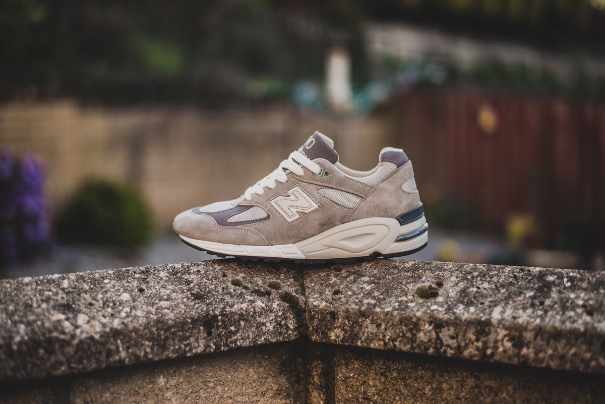 new balance 990gr2