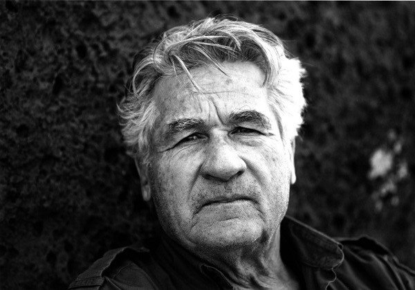 #SkyArteHD ricorda Pinuccio Sciola alle 14.50 con Le favole iniziano a Cabras, tra arte e terra sarda.