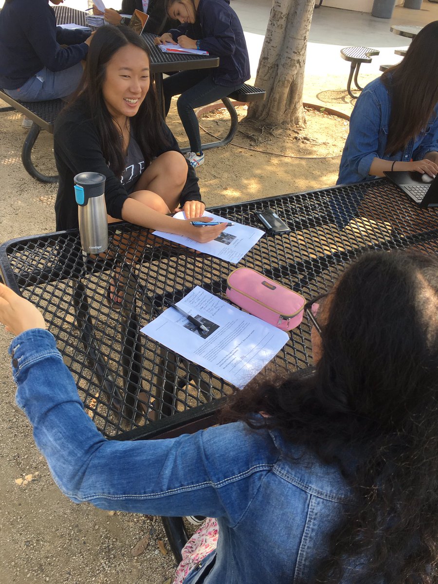 OfficialVe_Ink's tweet photo. Ink employees interviewing Ink employees #inkcrazy https://t.co/o75qW89fF5