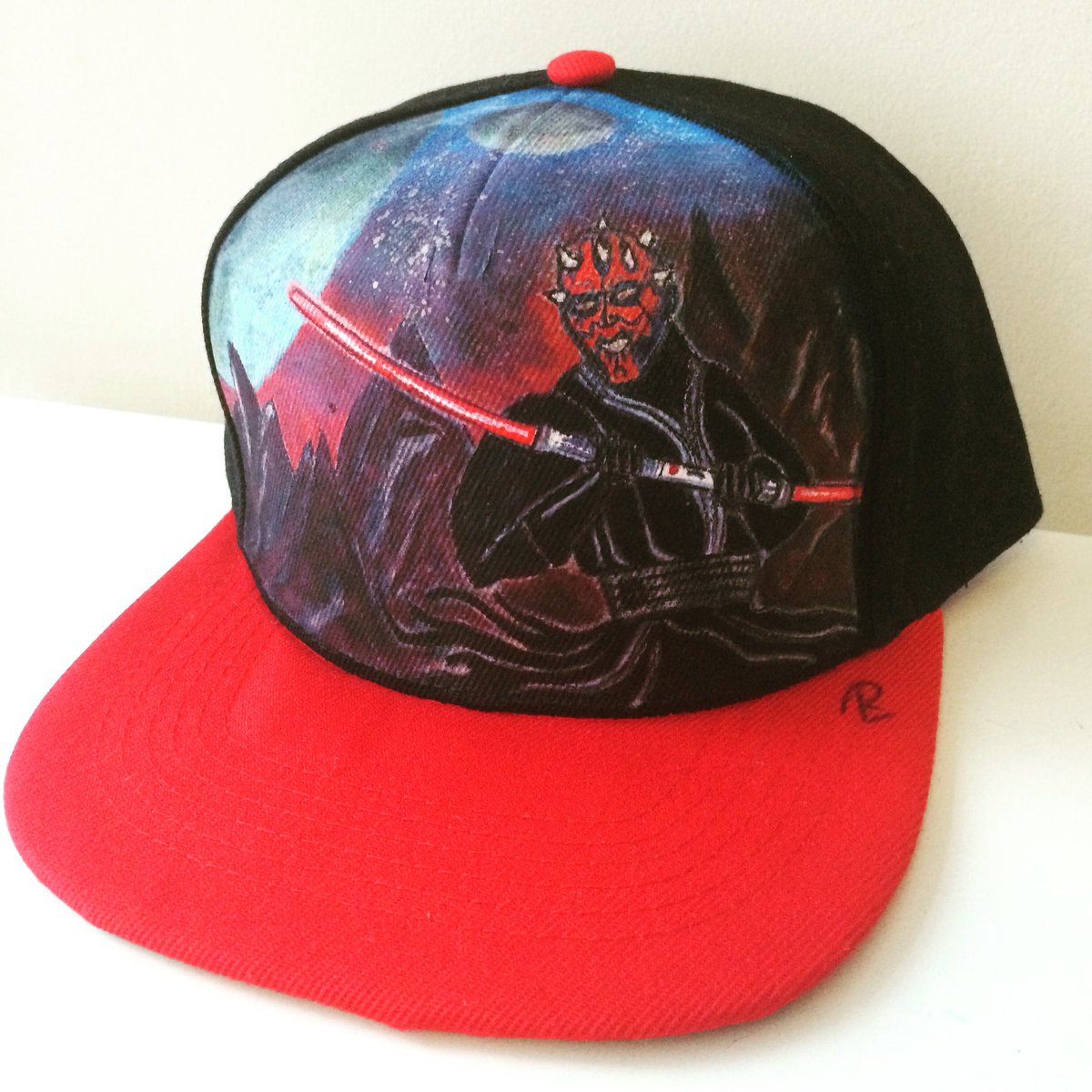 RLCustomSnaps's tweet image. Custom #DarthMaul SnapBack with Double sided lightsaber with red peak #Starwars #snapback #RLCustomSnapbacks #