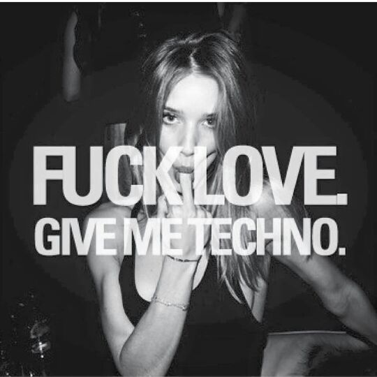 deepertechclub's tweet photo. Comienza la cuenta atrás para el fiestón de @deepertechclub ! Feliz viernes familia! https://t.co/odLXR7xnHA