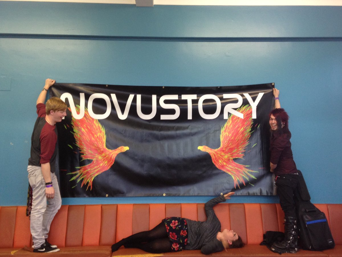 Maisetto's tweet photo. @Novustory #newbanner #ismybellyshowing? https://t.co/QxtsNaF8SV
