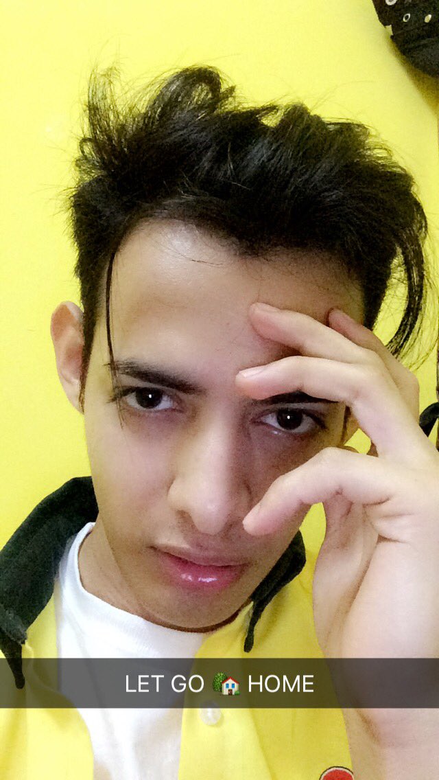Ever_Murillo's tweet photo. Mientras tanto en #snapchat 👻 @ever_murillo in #letgohome 🏡 add as ever_murillo 👻👻👻👻👻👻👻 #snapchats https://t.co/1fEOmxf05h