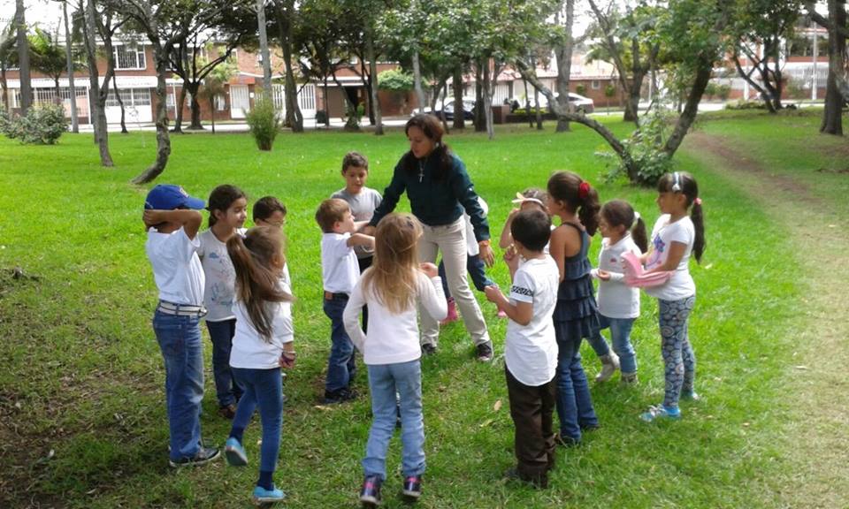 JAC_LaEsmeralda's tweet photo. Si tienes desde 5 hasta 18 años no dudes en participar. Si ya has pasado un buen rato con nosotros, ¡no faltes! https://t.co/apszy9VQQ9