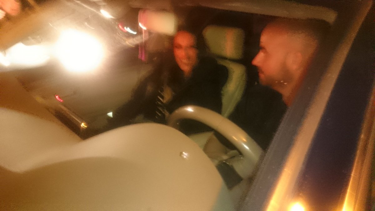 Marikilla_39's tweet photo. Justo este momento ๐๐๐ Que preciosidad por dios!! โค @_MaluOficial_ #GRANDEEEEEEE ๐๐๐๐ https://t.co/QIMjexLV9m