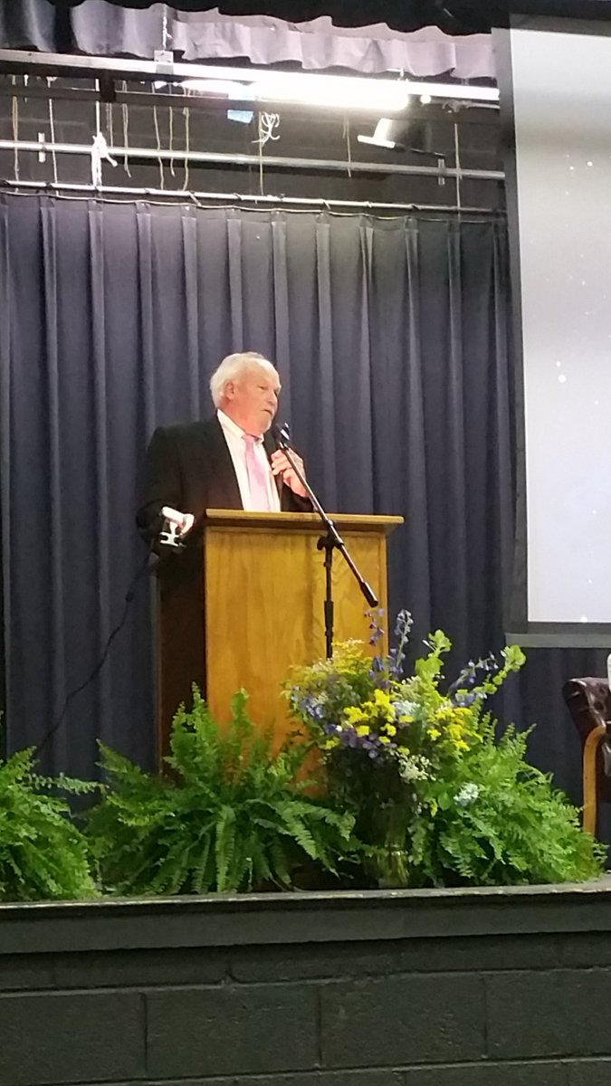 Dr. Robert Boggs addresses the Class of 2016 #mecclassof2016