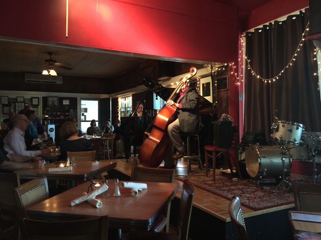 BGoodwindrums's tweet photo. Charlap/Gilmore duo tonite#great music https://t.co/9B8nSsBJmx