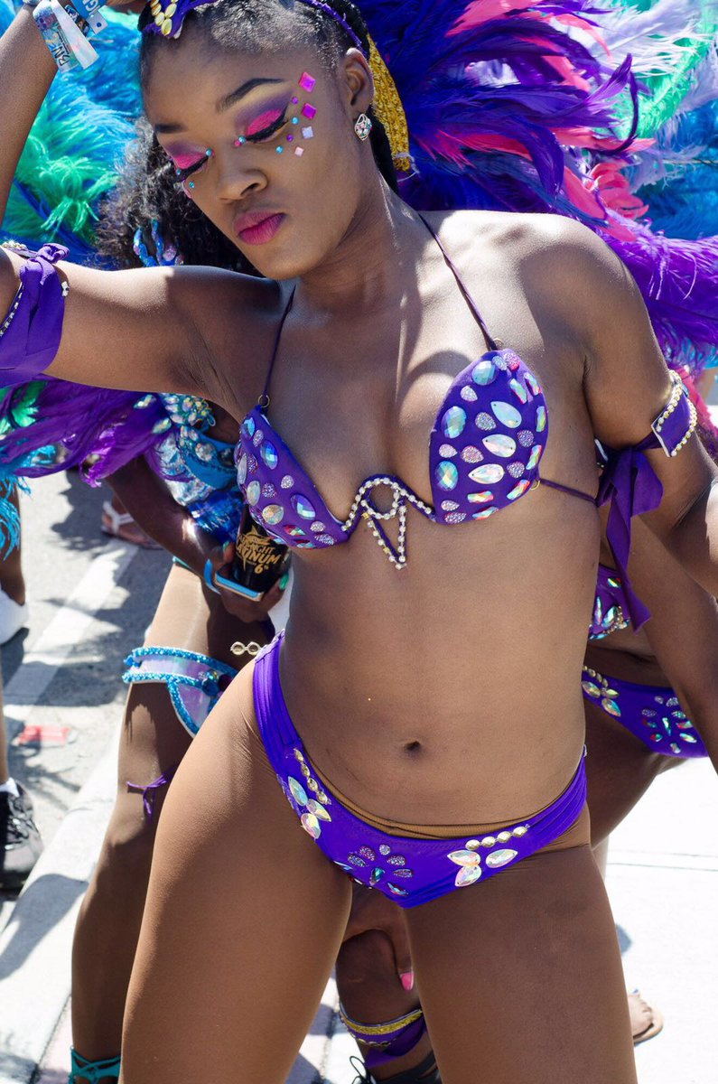Taboo, Vanity, Island Gayl and Menage A Trois sections; sexiest vibes on da road with Enigma <a href="/CarnivalBahamas/">Bahamas Carnival</a> 2016