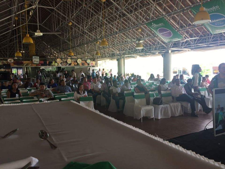 ComisnSptimaCRe's tweet photo. La comisión  Septima sesionando desde Apartadó - Antioquia https://t.co/vTn8BWtJ5V