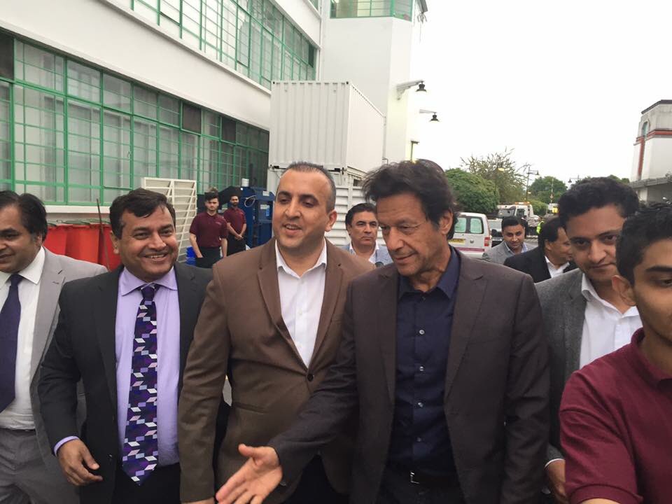 iihtishamm's tweet photo. #ImranKhan reached #London to attend a charity dinner https://t.co/iMm1P5HF5G