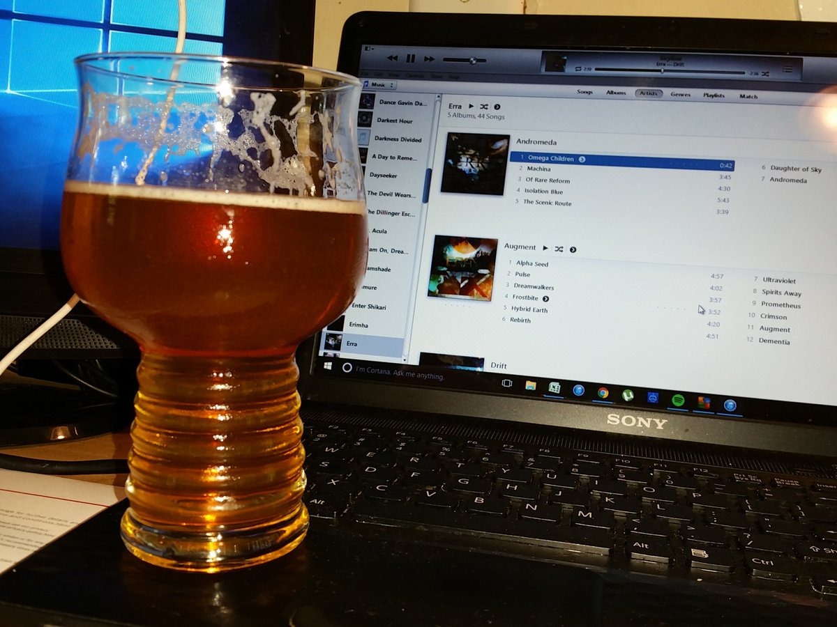 Karbach hop delusion, jams, and cleaning the house... fridays.. eh? At least I'm off work