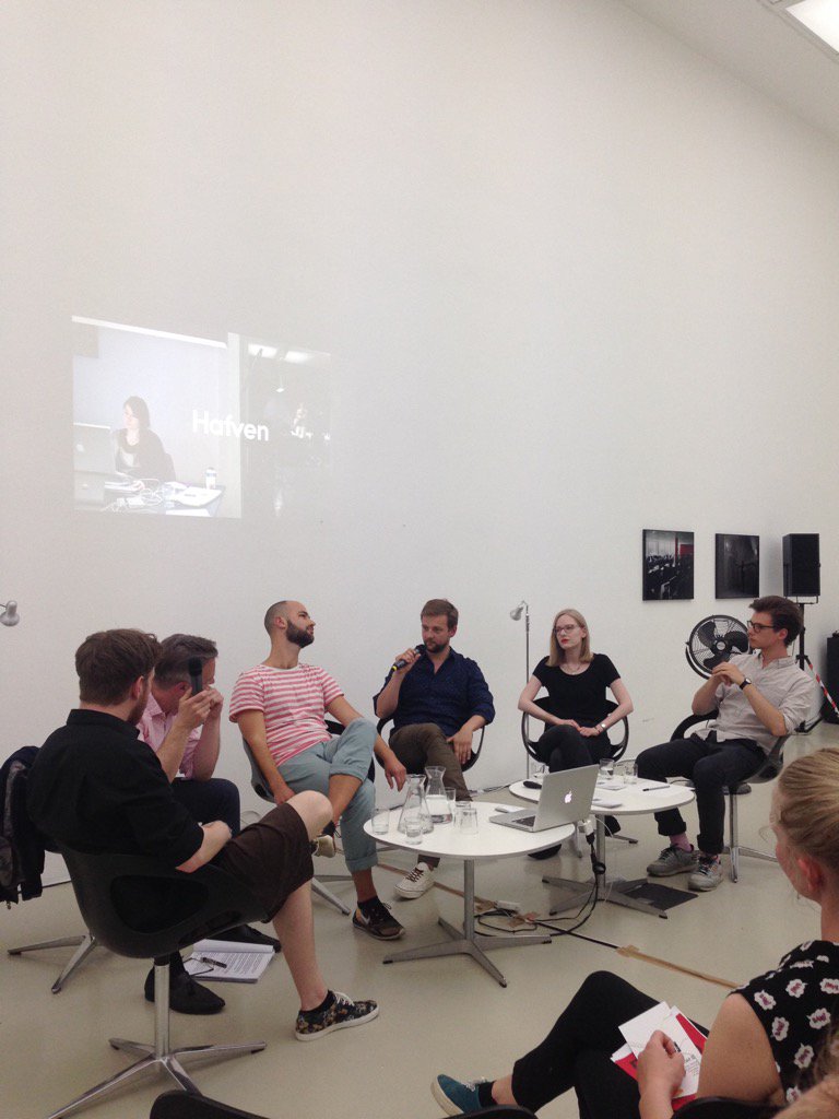 .<a href="/hannesgrafik/">Hannes Buchholz</a> and myself were invited to discuss temporary #spaces and got to introduce #hafven @kv_hannover