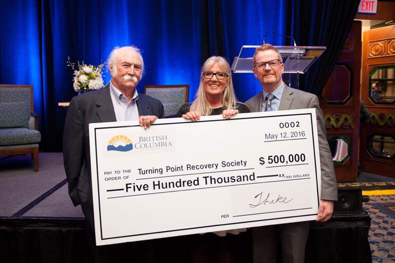 TerryLake19's tweet photo. #BC provides $500k to @turningpointrs support people w/ addictions on the path 2 recovery https://t.co/W2dejoYtul https://t.co/4hSxdPl9zK