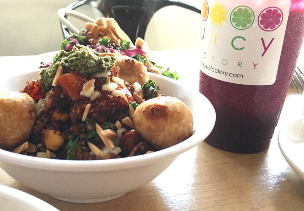 JuicyFactoryHW's tweet photo. #FridayFeeling #FoodFriday Mmmmm.... https://t.co/kbxBqHfaeJ
