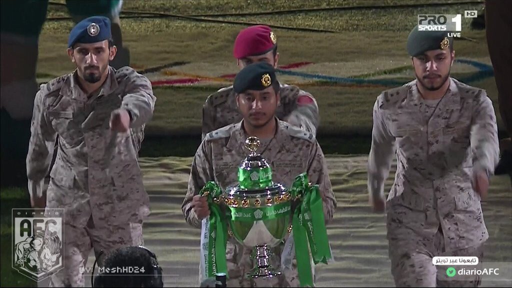 صراحه اهانه للقطاع العسكرى تقديمهم بهذه الصوره